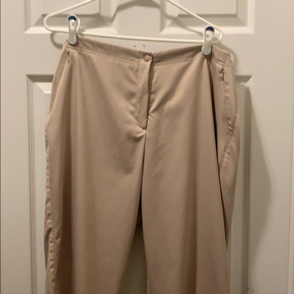 Women's tan golf pants